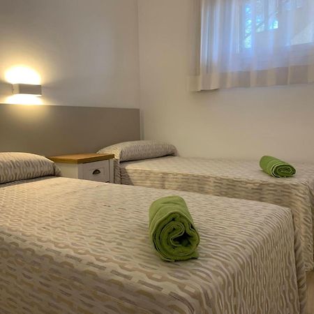 Apartamento 4 Pax A 300M Playa Con Acceso A Piscina Mp 2H بالس المظهر الخارجي الصورة
